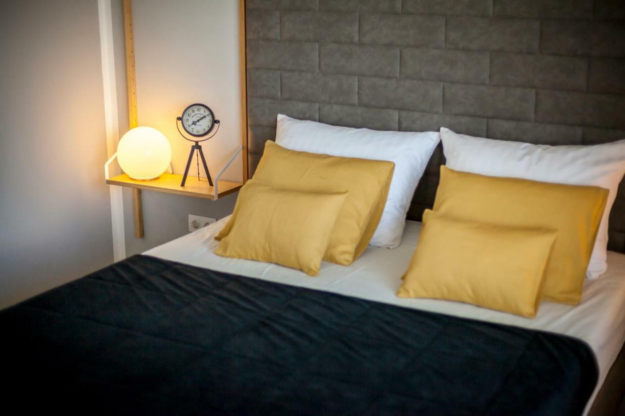Apartment Katalea Малинска Екстериор снимка